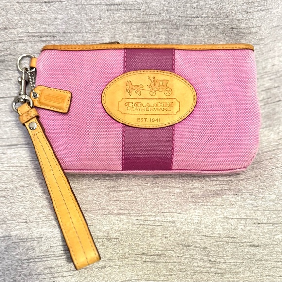 Vintage Coach Hampton Archive 10th Anniversary Pink Kisslock Wristlet - Picture 1 of 13